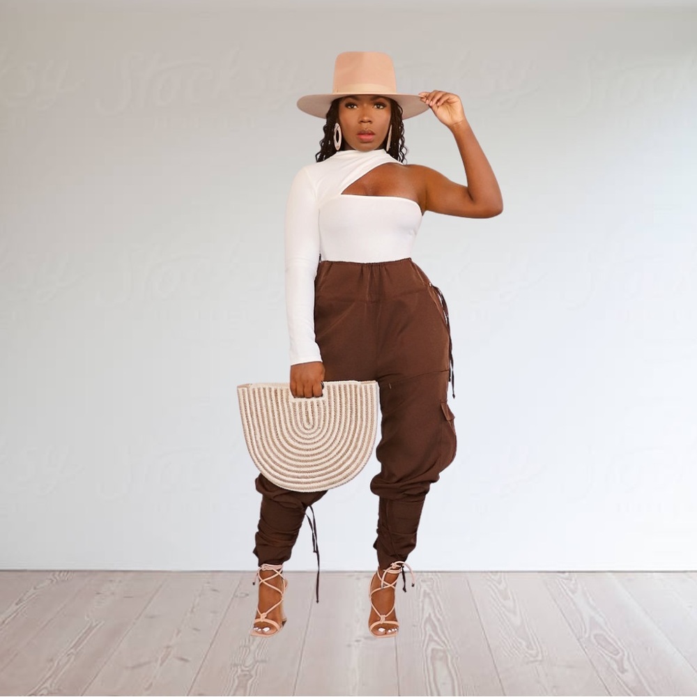 High-Waist Brown Cargo Jogger Pants - Women